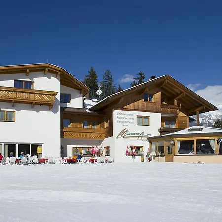 Familienhotel Moos-alm Hotel Lienz